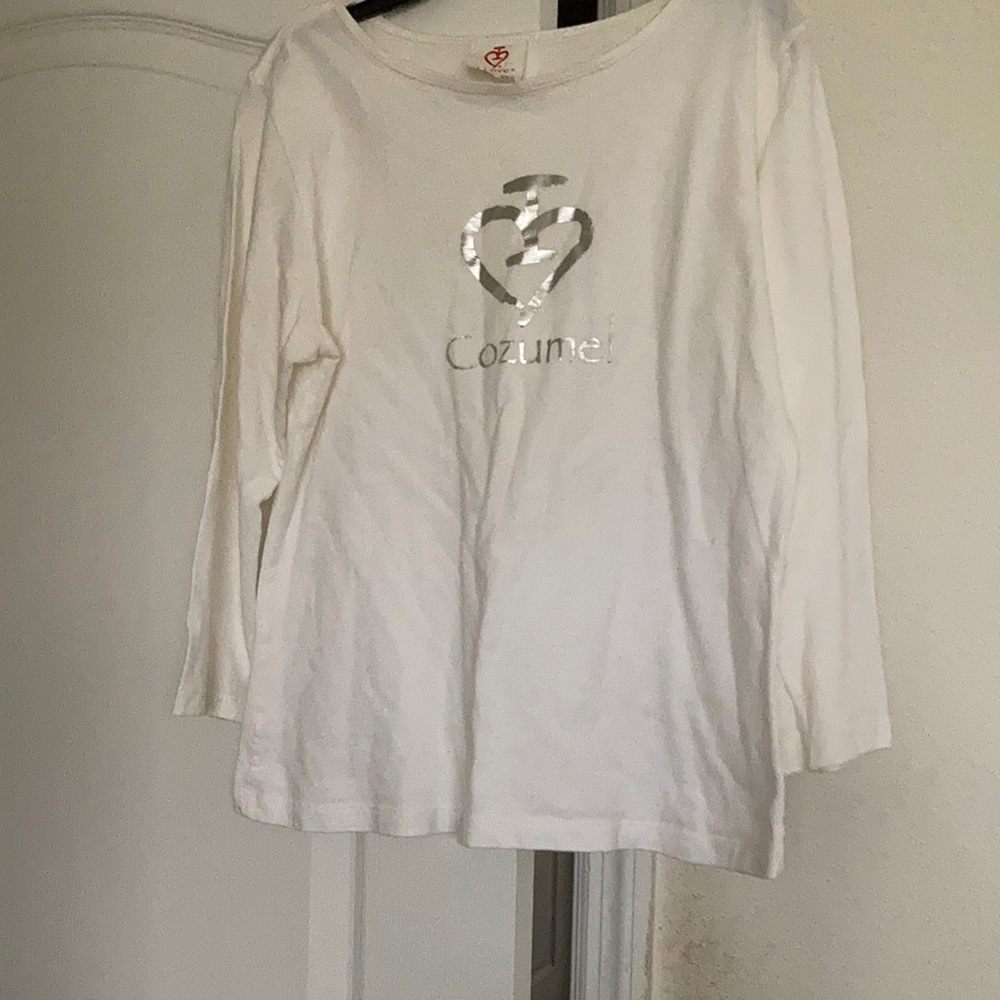 I Love Pullover White 3/4 Length Sleeve Top
